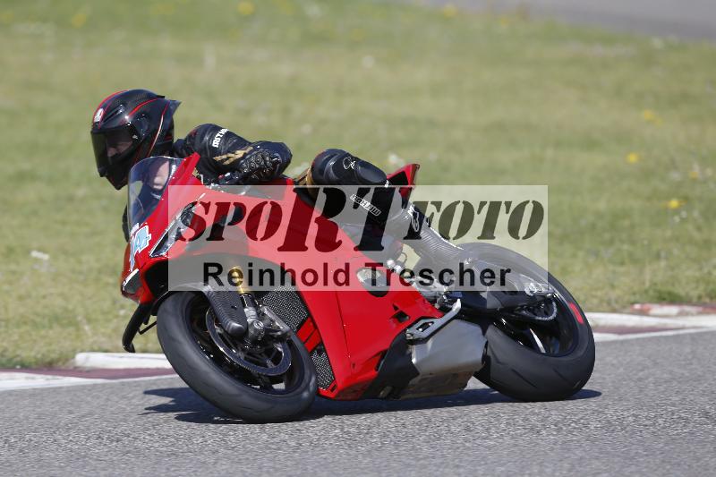 /10 20.04.2026  Pluess Moto Sport ADR/Freies Fahren/74